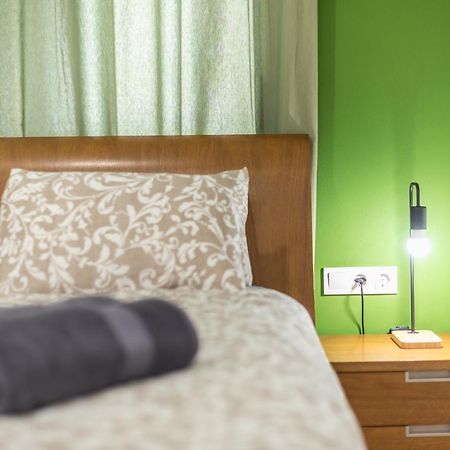 Stylish Luxury Apartment At Ampelokipi Metro Station Atenas Exterior foto
